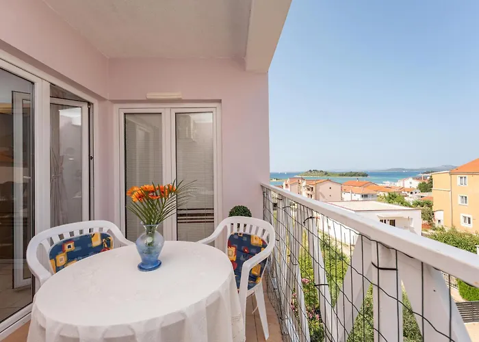 1 Bedroom In *